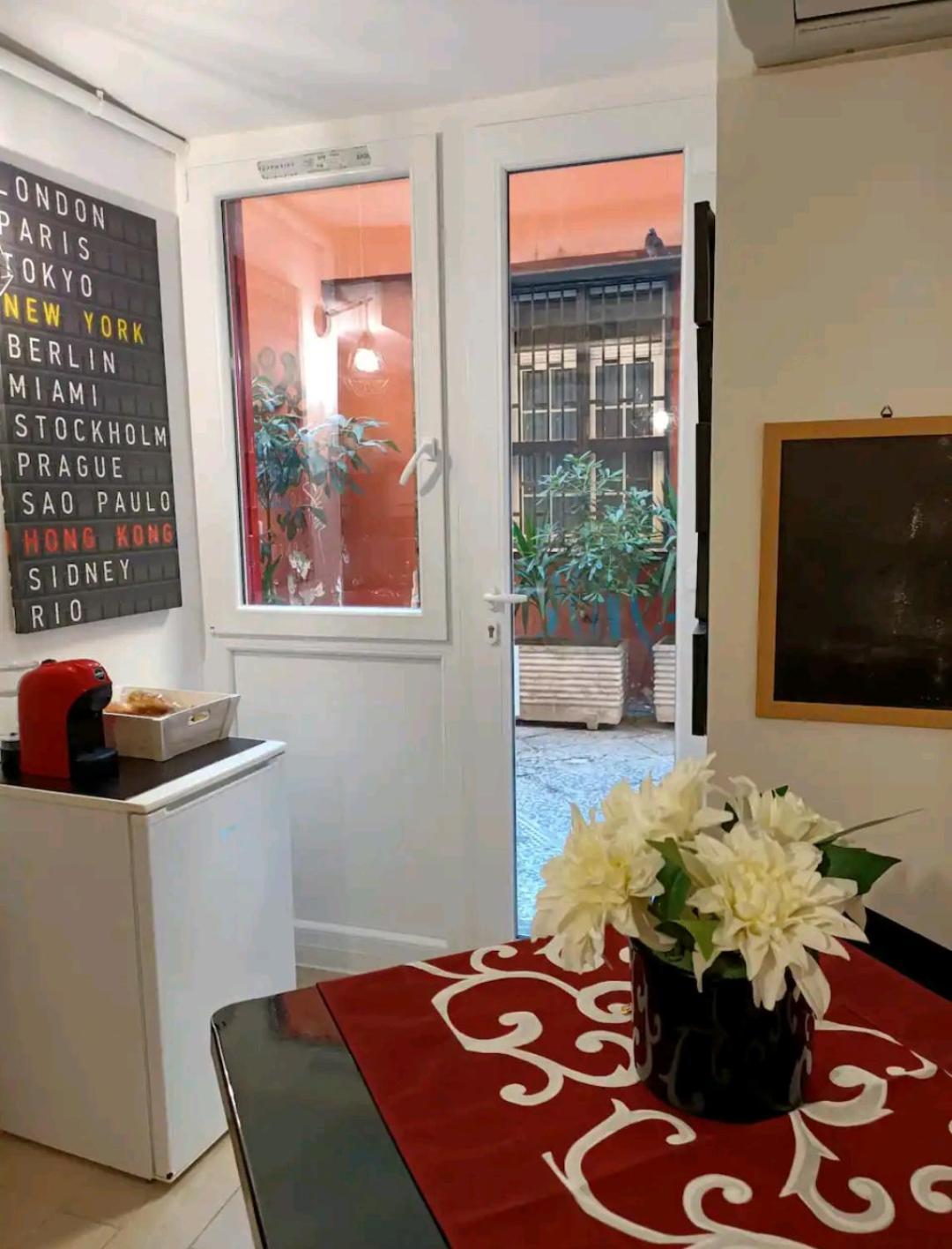 La Casa Di Leo Appartement Napels Buitenkant foto